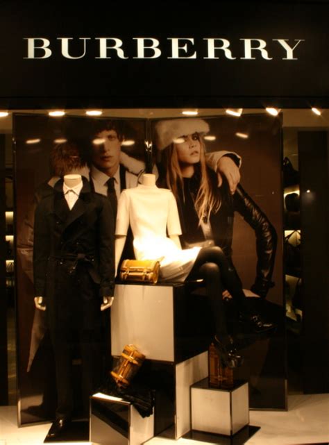 burberry shop bologna|Burberry .